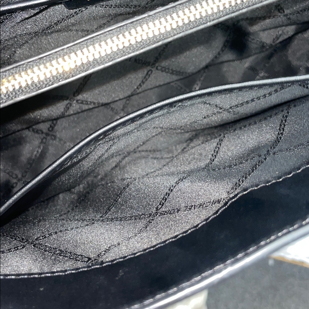 Michael Kors ‘Bleecker’ Satchel - Picture 12 of 16
